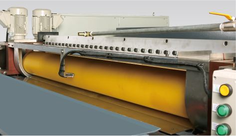 Fully-Automatic-High-Speed-Double-Coating-Head-UV-Varnishing-Machine1_18